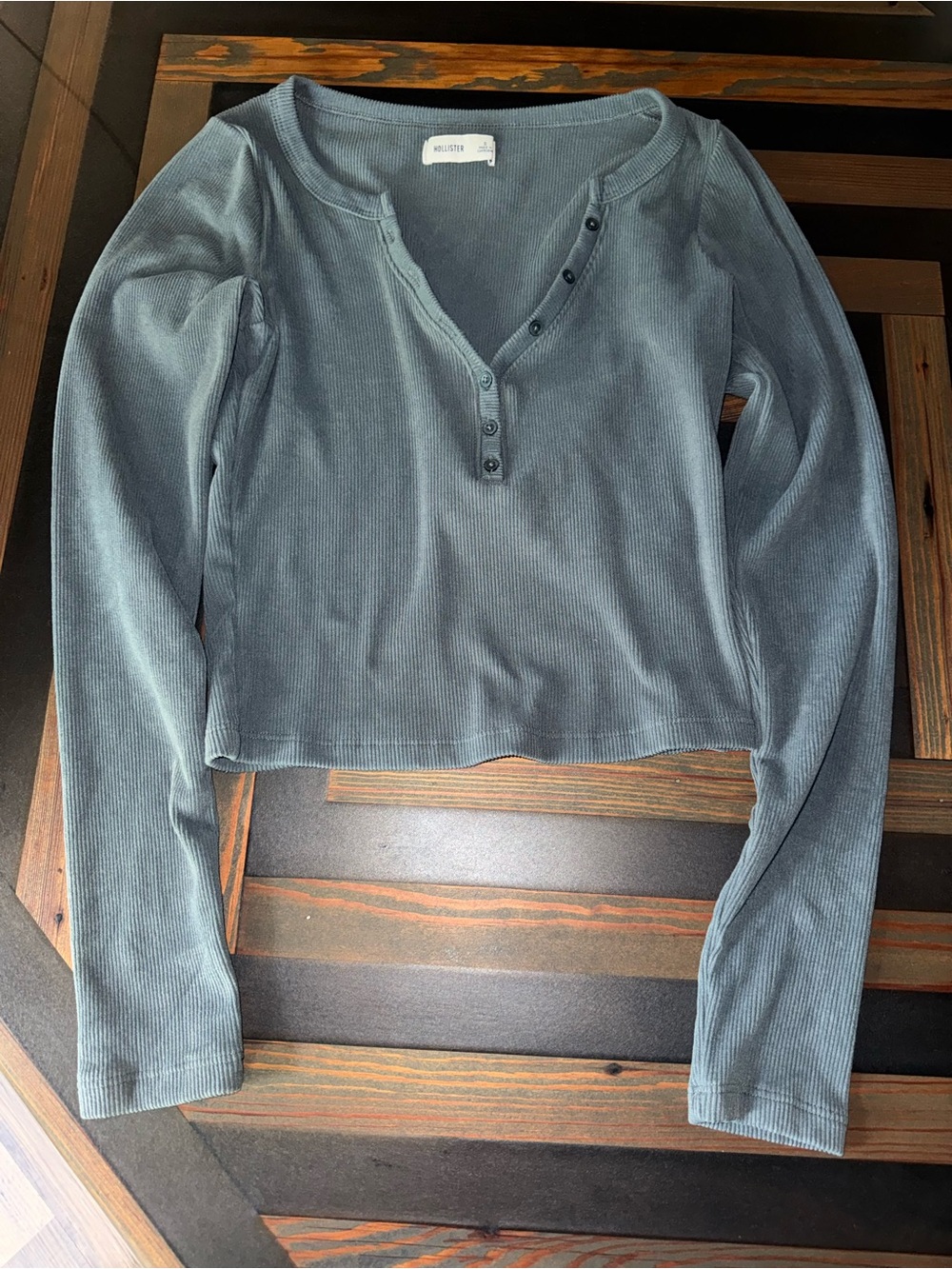 Hollister Y2K Women's Blue Ribbed Henley